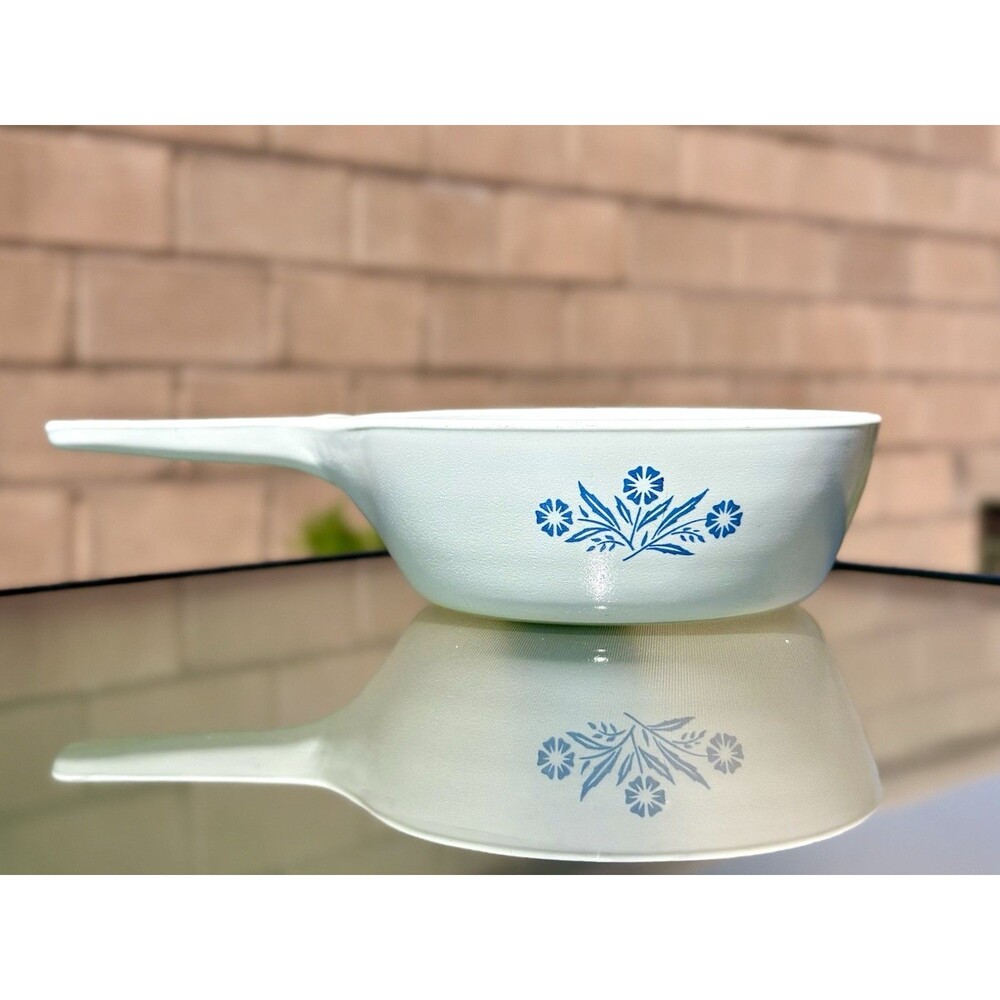 Vintage Corning Ware Blue Cornflower 1 Pint Sauce Pan Pot P-81-B No Lid.